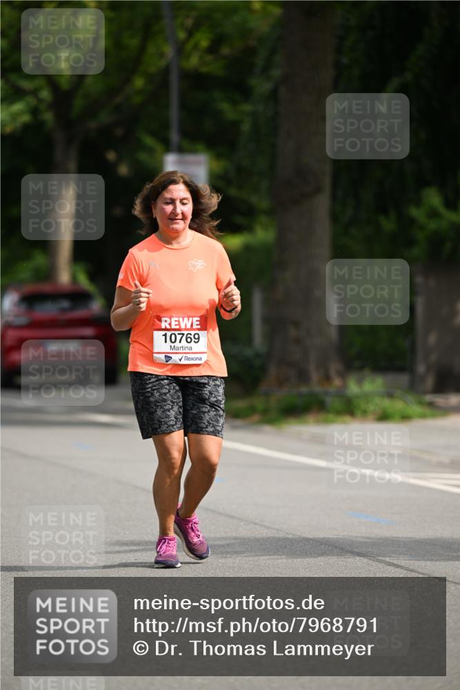 15.06.2025 - REWE Women's Run Dr. Thomas Lammeyer http://msf.ph/oto/7968791 15.06.2025 09:56:42 Laufen 10769 meine-sportfotos.de