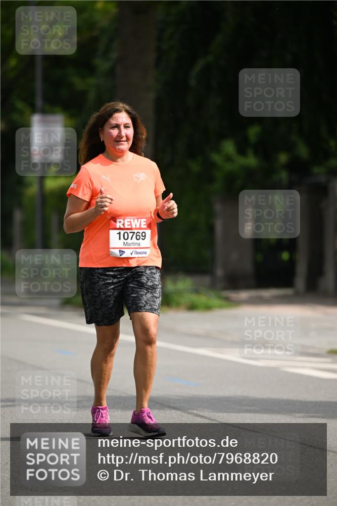 15.06.2025 - REWE Women's Run Dr. Thomas Lammeyer http://msf.ph/oto/7968820 15.06.2025 09:56:43 Laufen 10769 meine-sportfotos.de