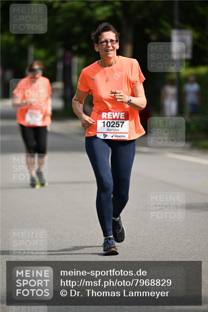 15.06.2025 - REWE Women's Run Dr. Thomas Lammeyer http://msf.ph/oto/7968829 15.06.2025 09:56:53 Laufen 10257 meine-sportfotos.de