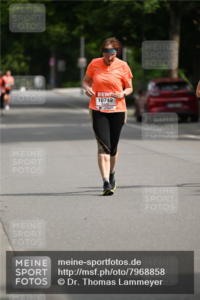15.06.2025 - REWE Women's Run Dr. Thomas Lammeyer http://msf.ph/oto/7968858 15.06.2025 09:56:55 Laufen 10749 meine-sportfotos.de