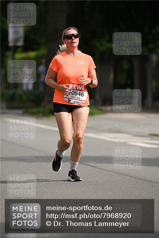 15.06.2025 - REWE Women's Run Dr. Thomas Lammeyer http://msf.ph/oto/7968920 15.06.2025 09:56:57 Laufen 0546 meine-sportfotos.de