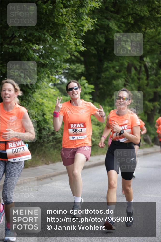 15.06.2025 - REWE Women's Run Jannik Wohlers http://msf.ph/oto/7969000 15.06.2025 10:04:11 Laufen 5073, 5633, 5 meine-sportfotos.de