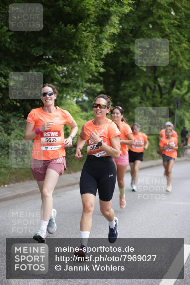 15.06.2025 - REWE Women's Run Jannik Wohlers http://msf.ph/oto/7969027 15.06.2025 10:04:12 Laufen 5633, 559 meine-sportfotos.de