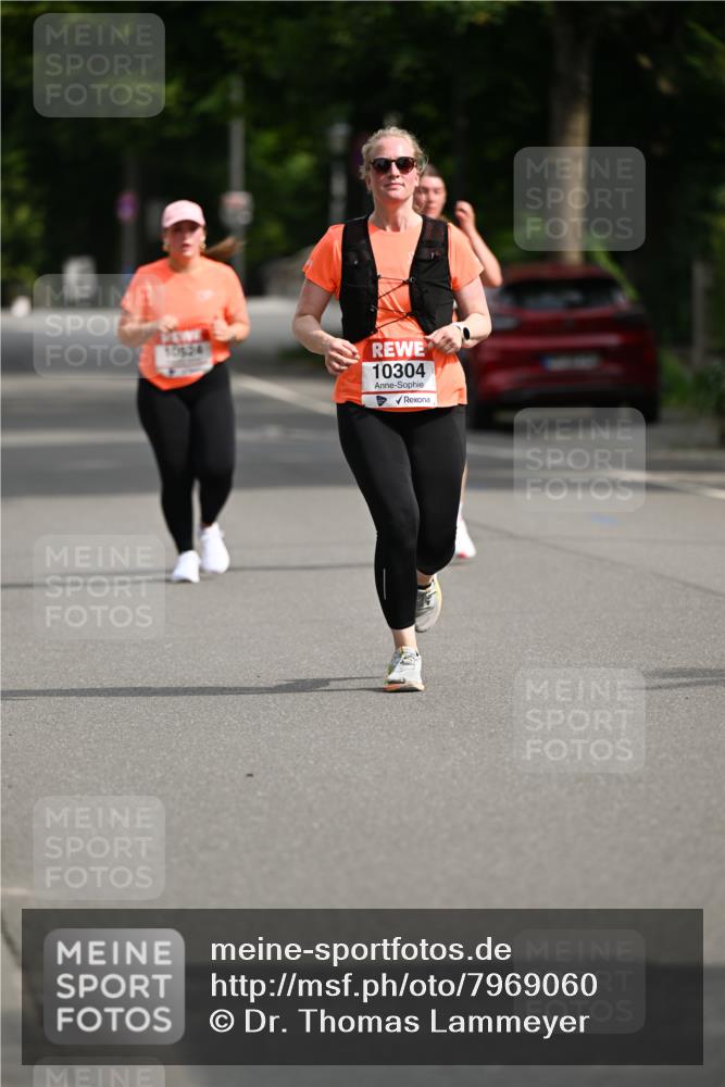 15.06.2025 - REWE Women's Run Dr. Thomas Lammeyer http://msf.ph/oto/7969060 15.06.2025 09:57:14 Laufen 10624, 10304 meine-sportfotos.de