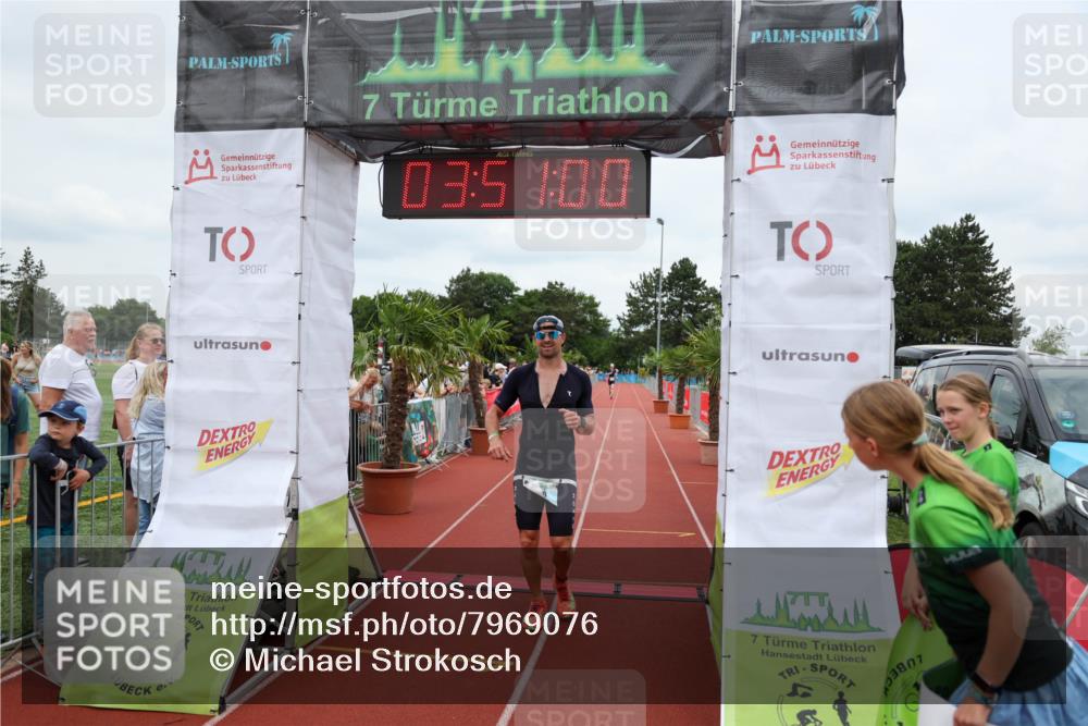 15.06.2025 - 7 Türme Triathlon Michael Strokosch http://msf.ph/oto/7969076 15.06.2025 13:51:00 Ziel 399, 983 meine-sportfotos.de