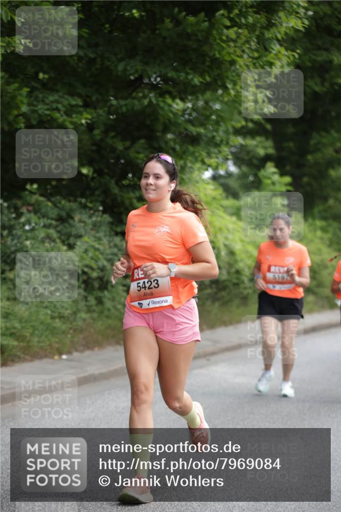 15.06.2025 - REWE Women's Run Jannik Wohlers http://msf.ph/oto/7969084 15.06.2025 10:04:13 Laufen 5423, 519 meine-sportfotos.de