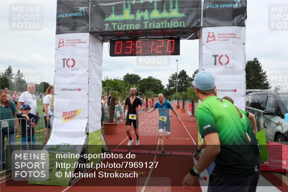 15.06.2025 - 7 Türme Triathlon Michael Strokosch http://msf.ph/oto/7969127 15.06.2025 13:51:20 Ziel 855, 1105 meine-sportfotos.de