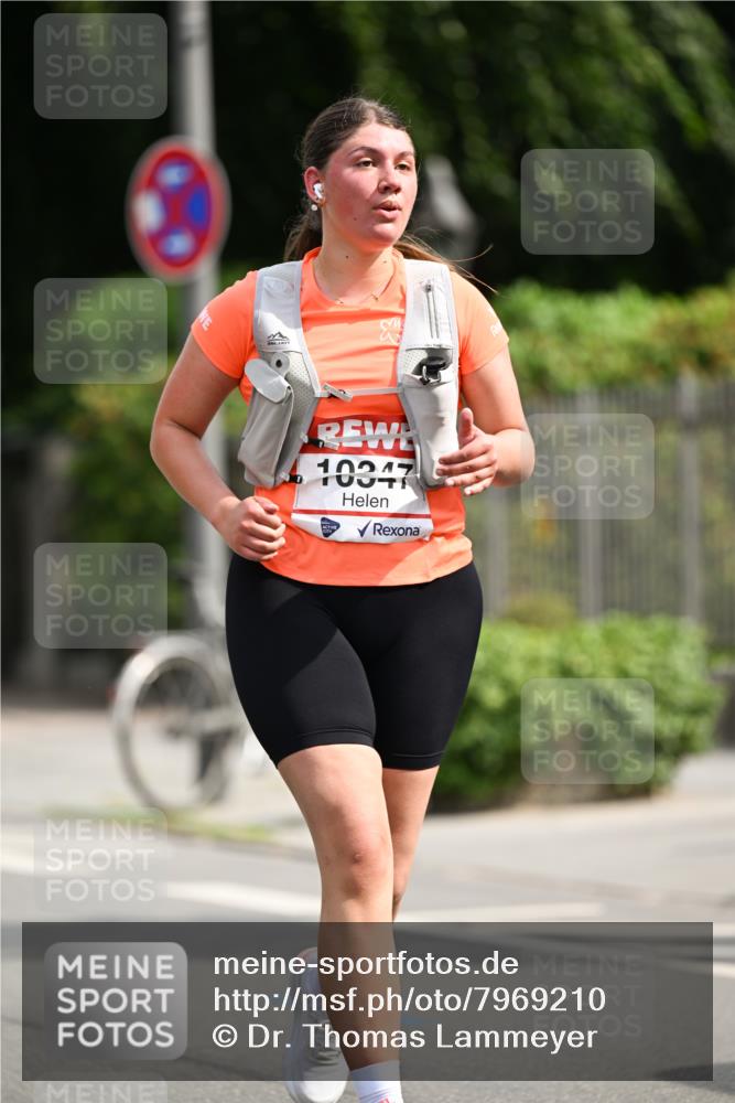15.06.2025 - REWE Women's Run Dr. Thomas Lammeyer http://msf.ph/oto/7969210 15.06.2025 09:57:21 Laufen 10347 meine-sportfotos.de