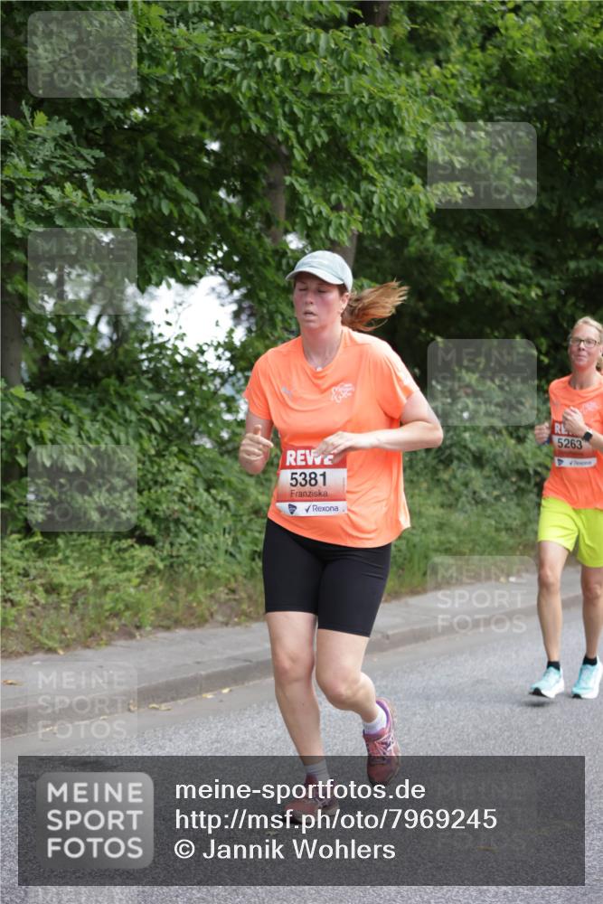 15.06.2025 - REWE Women's Run Jannik Wohlers http://msf.ph/oto/7969245 15.06.2025 10:04:19 Laufen 5381, 5263 meine-sportfotos.de