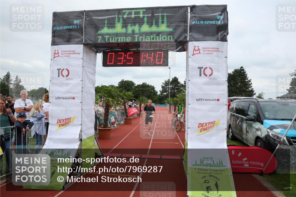 15.06.2025 - 7 Türme Triathlon Michael Strokosch http://msf.ph/oto/7969287 15.06.2025 13:51:40 Ziel 772, 842 meine-sportfotos.de