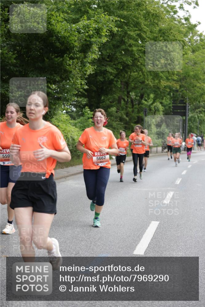 15.06.2025 - REWE Women's Run Jannik Wohlers http://msf.ph/oto/7969290 15.06.2025 10:04:23 Laufen 559, 5662, 5308 meine-sportfotos.de