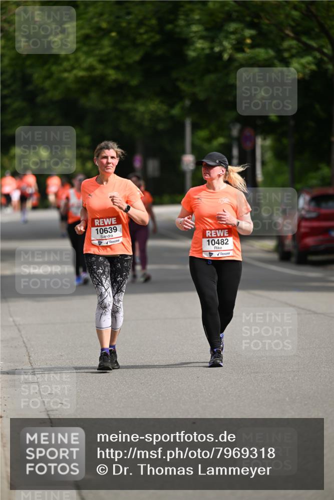 15.06.2025 - REWE Women's Run Dr. Thomas Lammeyer http://msf.ph/oto/7969318 15.06.2025 09:58:02 Laufen 10639, 10482 meine-sportfotos.de