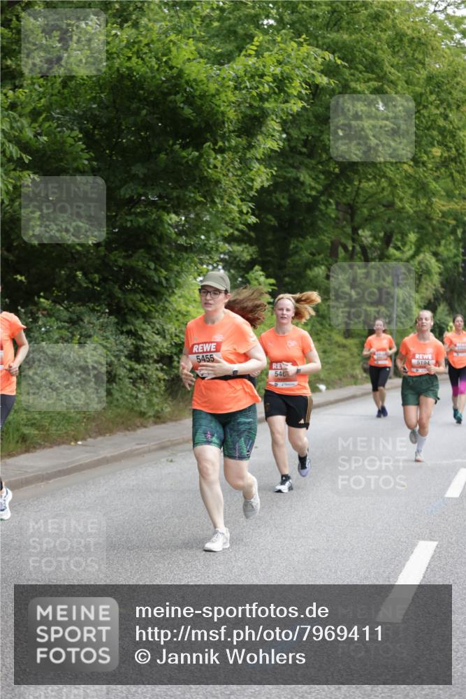 15.06.2025 - REWE Women's Run Jannik Wohlers http://msf.ph/oto/7969411 15.06.2025 10:04:27 Laufen 5455, 5194 meine-sportfotos.de