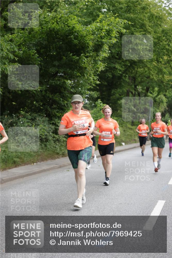 15.06.2025 - REWE Women's Run Jannik Wohlers http://msf.ph/oto/7969425 15.06.2025 10:04:28 Laufen 5, 403 meine-sportfotos.de