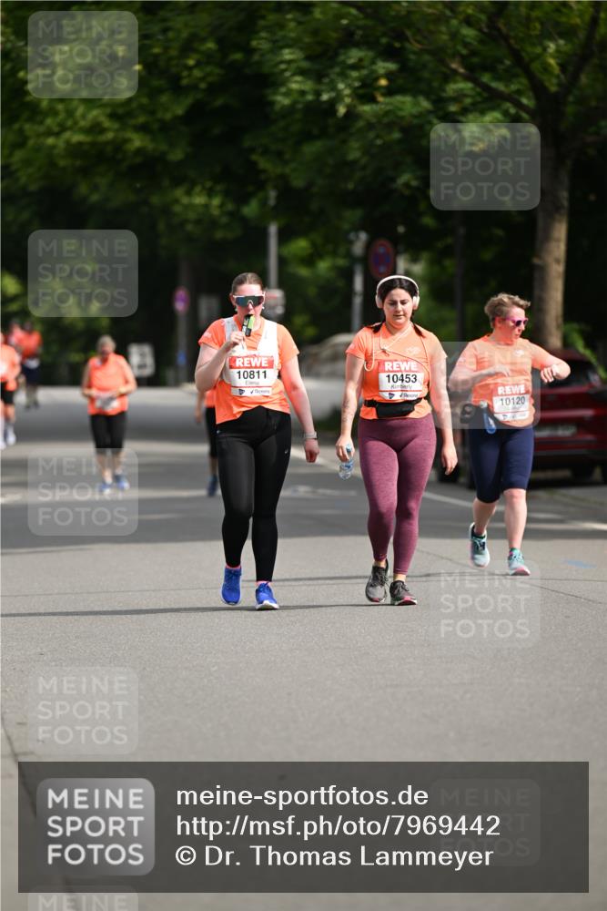 15.06.2025 - REWE Women's Run Dr. Thomas Lammeyer http://msf.ph/oto/7969442 15.06.2025 09:58:13 Laufen 10811, 10453, 10120 meine-sportfotos.de