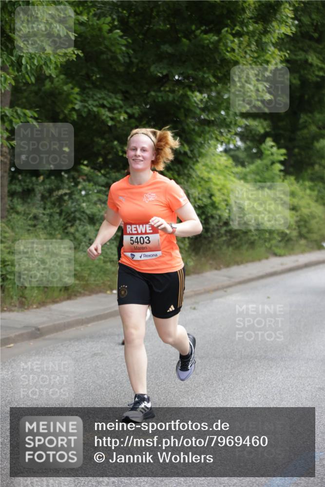 15.06.2025 - REWE Women's Run Jannik Wohlers http://msf.ph/oto/7969460 15.06.2025 10:04:29 Laufen 5403 meine-sportfotos.de