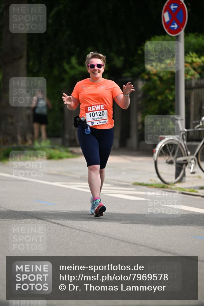 15.06.2025 - REWE Women's Run Dr. Thomas Lammeyer http://msf.ph/oto/7969578 15.06.2025 09:58:18 Laufen 10120 meine-sportfotos.de