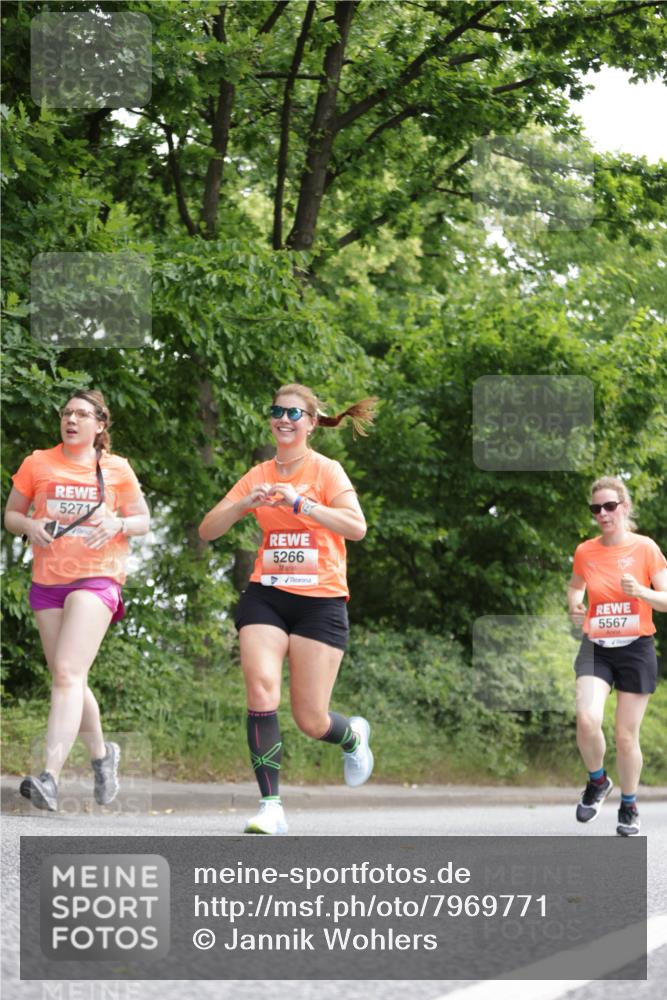 15.06.2025 - REWE Women's Run Jannik Wohlers http://msf.ph/oto/7969771 15.06.2025 10:04:48 Laufen 5271, 5266, 5567 meine-sportfotos.de