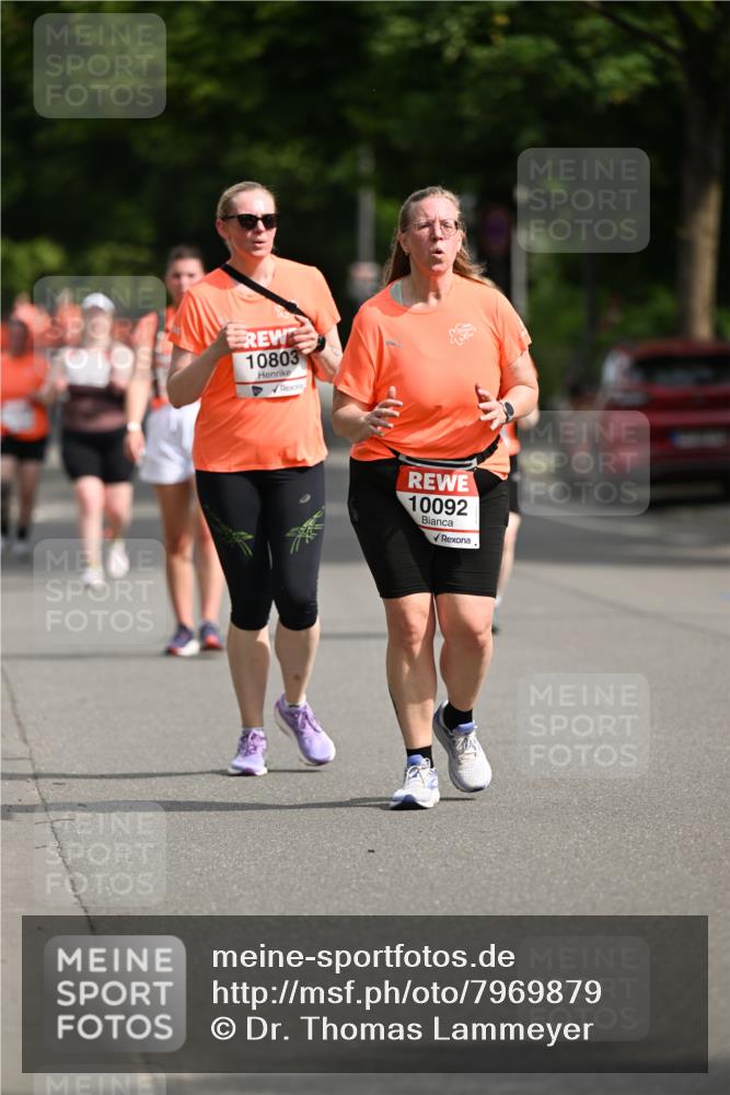 15.06.2025 - REWE Women's Run Dr. Thomas Lammeyer http://msf.ph/oto/7969879 15.06.2025 09:59:04 Laufen 10803, 10092 meine-sportfotos.de
