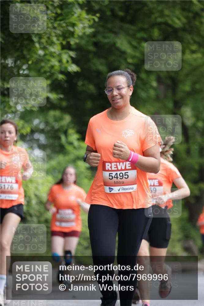 15.06.2025 - REWE Women's Run Jannik Wohlers http://msf.ph/oto/7969996 15.06.2025 10:05:05 Laufen 5176, 5495, 59 meine-sportfotos.de