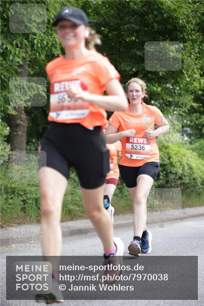 15.06.2025 - REWE Women's Run Jannik Wohlers http://msf.ph/oto/7970038 15.06.2025 10:05:08 Laufen 5656, 5236 meine-sportfotos.de