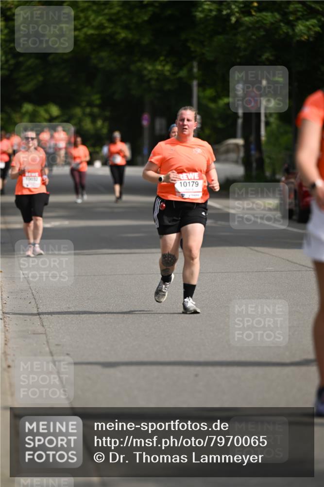 15.06.2025 - REWE Women's Run Dr. Thomas Lammeyer http://msf.ph/oto/7970065 15.06.2025 09:59:13 Laufen 10179 meine-sportfotos.de