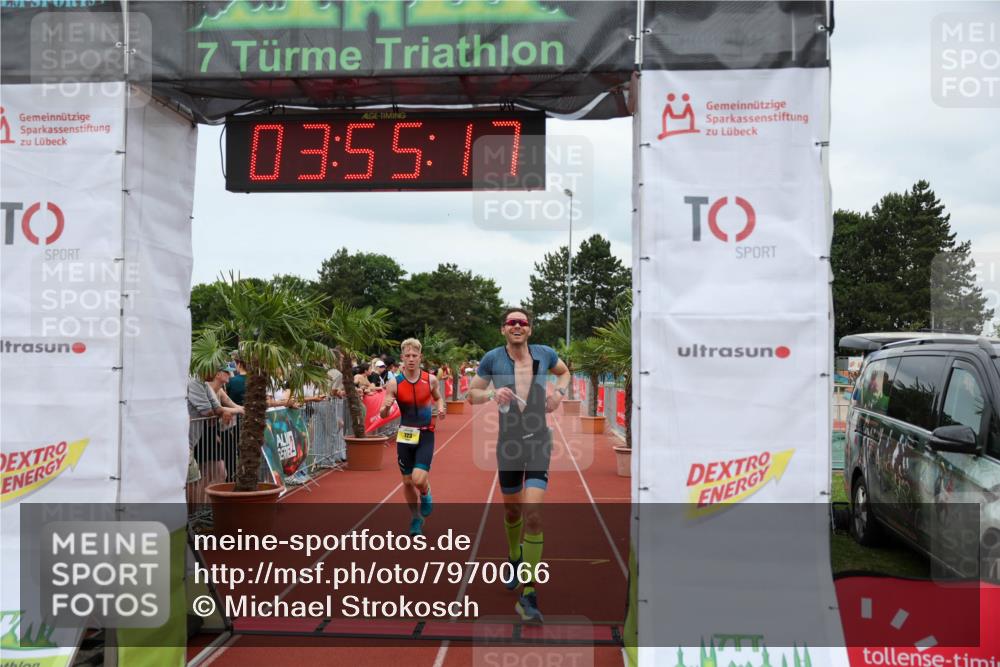 15.06.2025 - 7 Türme Triathlon Michael Strokosch http://msf.ph/oto/7970066 15.06.2025 13:55:16 Ziel 723, 872 meine-sportfotos.de
