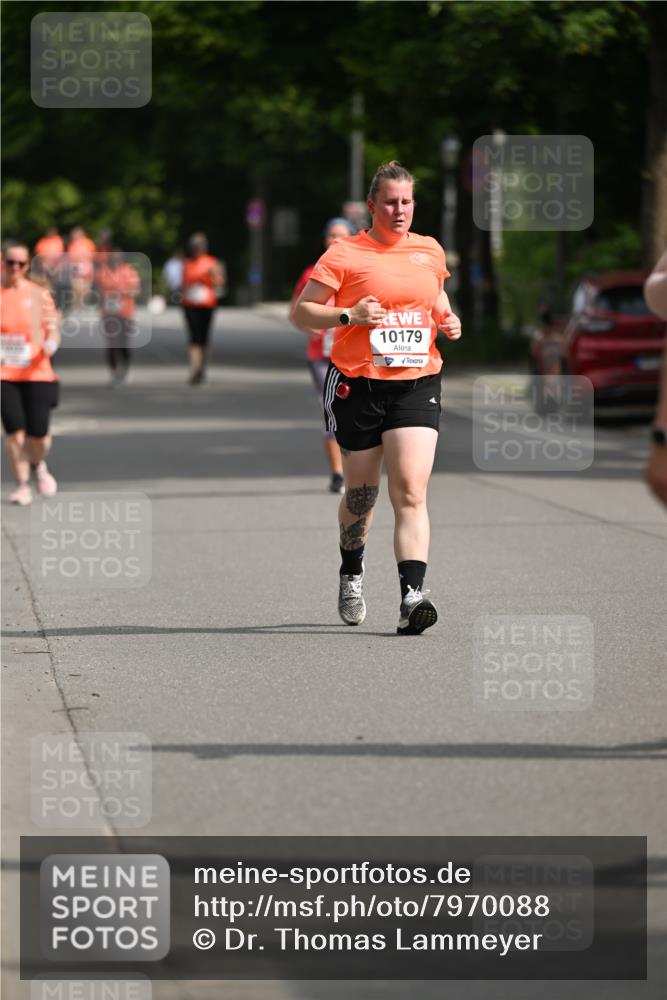 15.06.2025 - REWE Women's Run Dr. Thomas Lammeyer http://msf.ph/oto/7970088 15.06.2025 09:59:14 Laufen 10179 meine-sportfotos.de