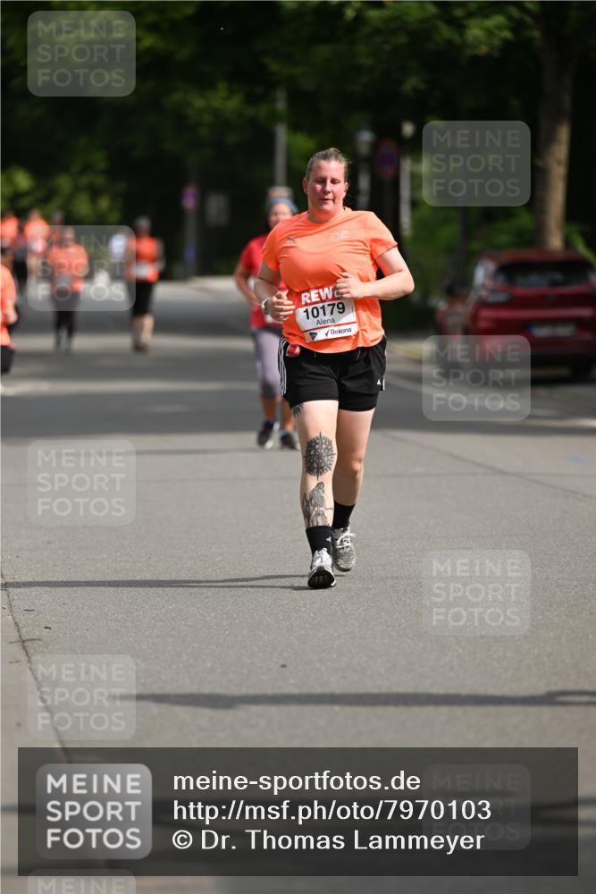 15.06.2025 - REWE Women's Run Dr. Thomas Lammeyer http://msf.ph/oto/7970103 15.06.2025 09:59:14 Laufen 10179 meine-sportfotos.de