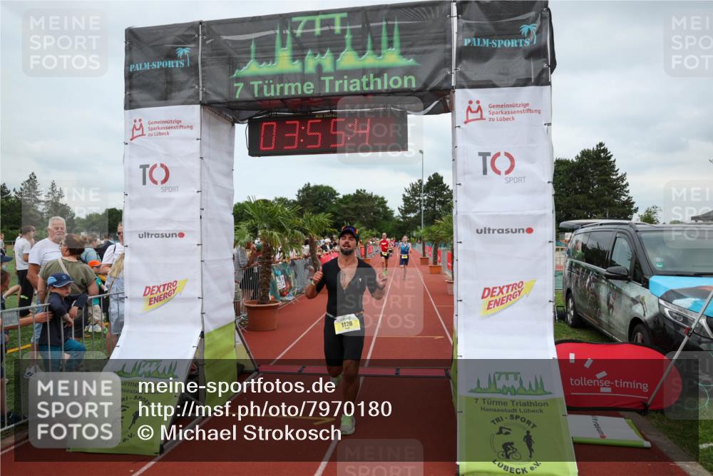 15.06.2025 - 7 Türme Triathlon Michael Strokosch http://msf.ph/oto/7970180 15.06.2025 13:55:41 Ziel 745, 978, 1120 meine-sportfotos.de