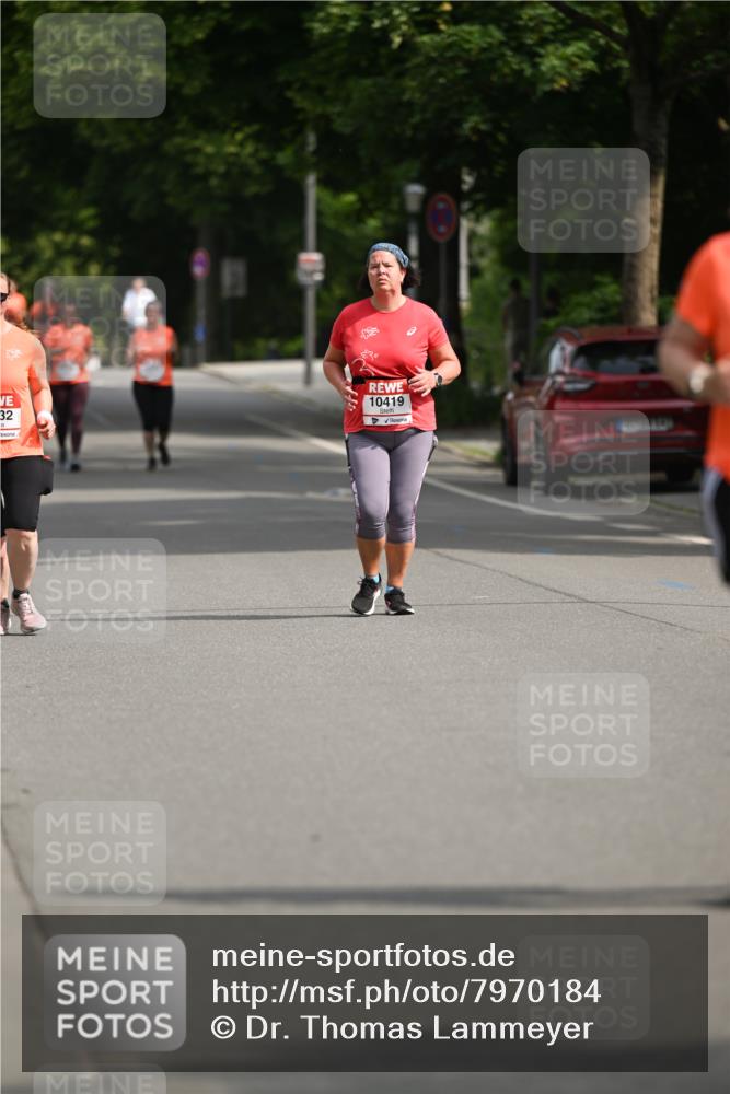 15.06.2025 - REWE Women's Run Dr. Thomas Lammeyer http://msf.ph/oto/7970184 15.06.2025 09:59:17 Laufen 10419, 32 meine-sportfotos.de