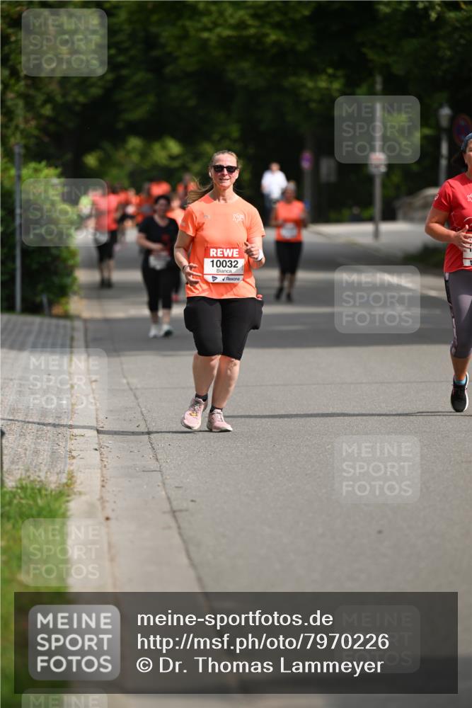 15.06.2025 - REWE Women's Run Dr. Thomas Lammeyer http://msf.ph/oto/7970226 15.06.2025 09:59:19 Laufen 10032 meine-sportfotos.de