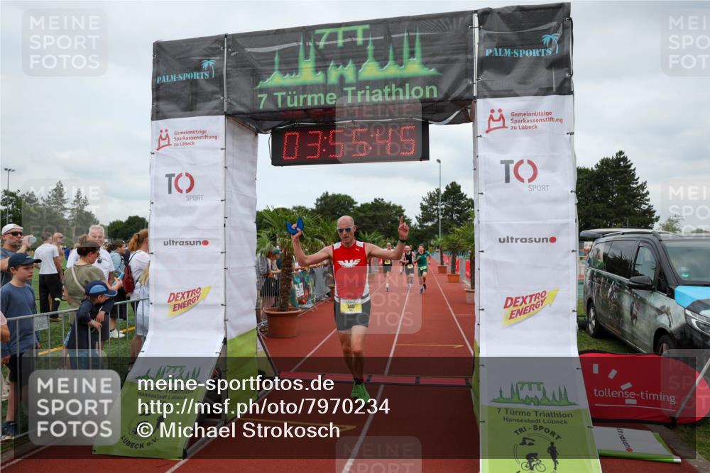 15.06.2025 - 7 Türme Triathlon Michael Strokosch http://msf.ph/oto/7970234 15.06.2025 13:55:45 Ziel 455, 475, 745, 879, 935, 978, 1087, 1120 meine-sportfotos.de