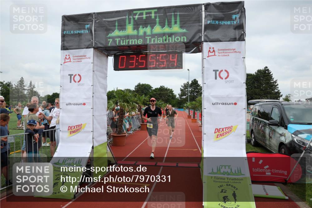 15.06.2025 - 7 Türme Triathlon Michael Strokosch http://msf.ph/oto/7970331 15.06.2025 13:55:53 Ziel 455, 475, 760, 879, 935, 1064, 1070, 1087 meine-sportfotos.de