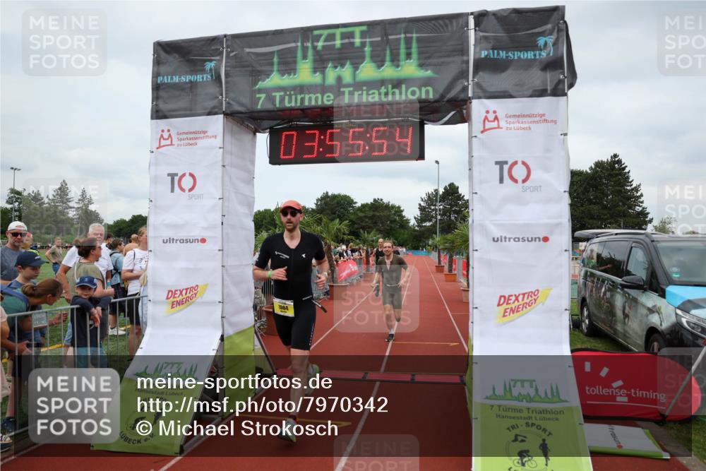15.06.2025 - 7 Türme Triathlon Michael Strokosch http://msf.ph/oto/7970342 15.06.2025 13:55:54 Ziel 455, 475, 760, 879, 935, 1064, 1070, 1087 meine-sportfotos.de