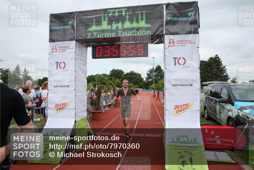 15.06.2025 - 7 Türme Triathlon Michael Strokosch http://msf.ph/oto/7970360 15.06.2025 13:55:55 Ziel 455, 475, 760, 879, 935, 1064, 1070, 1175 meine-sportfotos.de