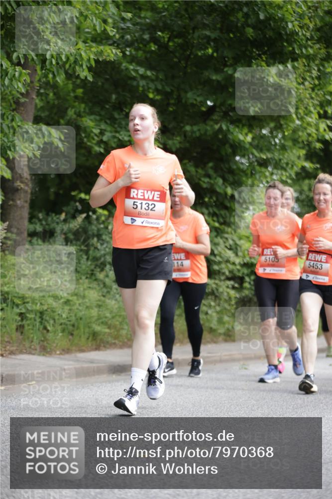 15.06.2025 - REWE Women's Run Jannik Wohlers http://msf.ph/oto/7970368 15.06.2025 10:05:24 Laufen 5132, 5105, 5453, 114 meine-sportfotos.de