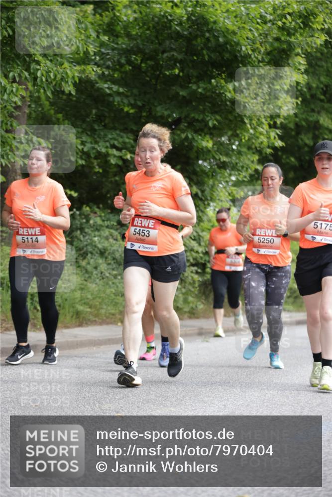 15.06.2025 - REWE Women's Run Jannik Wohlers http://msf.ph/oto/7970404 15.06.2025 10:05:26 Laufen 5114, 5453, 5250, 5175 meine-sportfotos.de