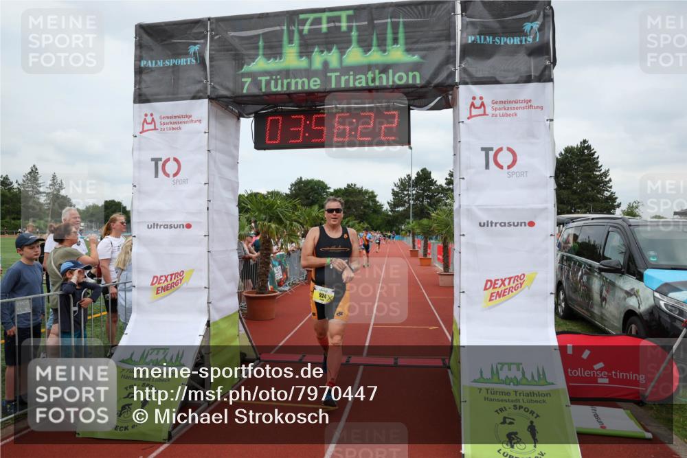 15.06.2025 - 7 Türme Triathlon Michael Strokosch http://msf.ph/oto/7970447 15.06.2025 13:56:22 Ziel 904, 924 meine-sportfotos.de