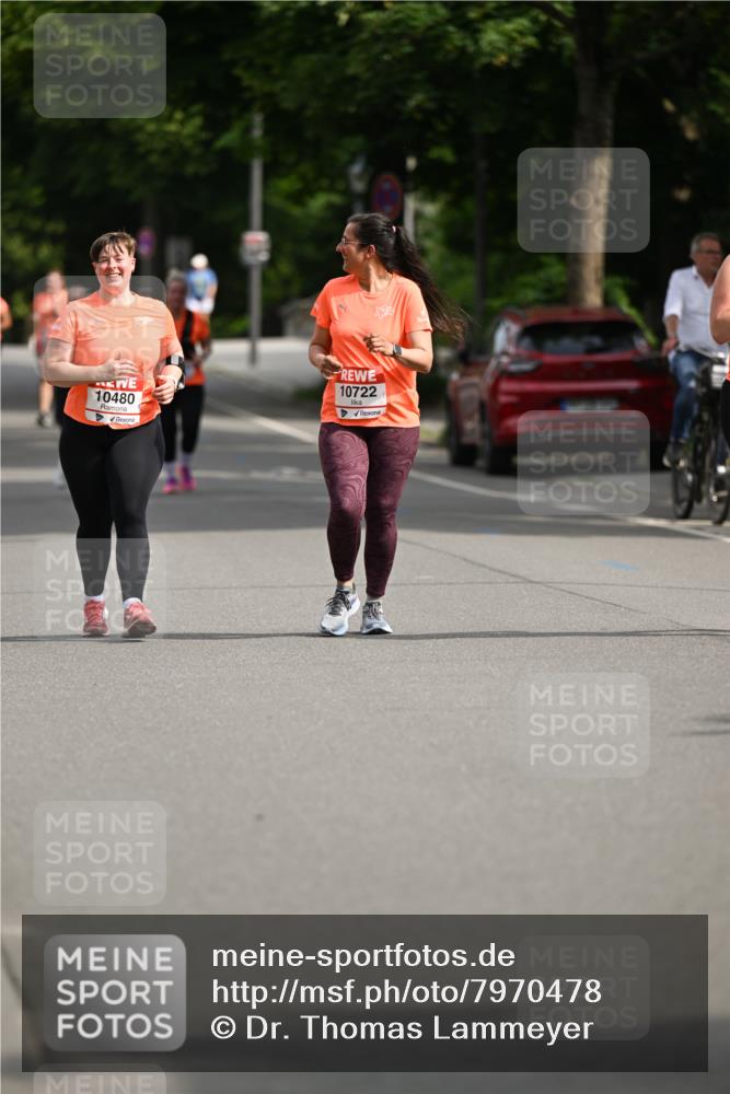 15.06.2025 - REWE Women's Run Dr. Thomas Lammeyer http://msf.ph/oto/7970478 15.06.2025 09:59:36 Laufen 10480, 10722 meine-sportfotos.de