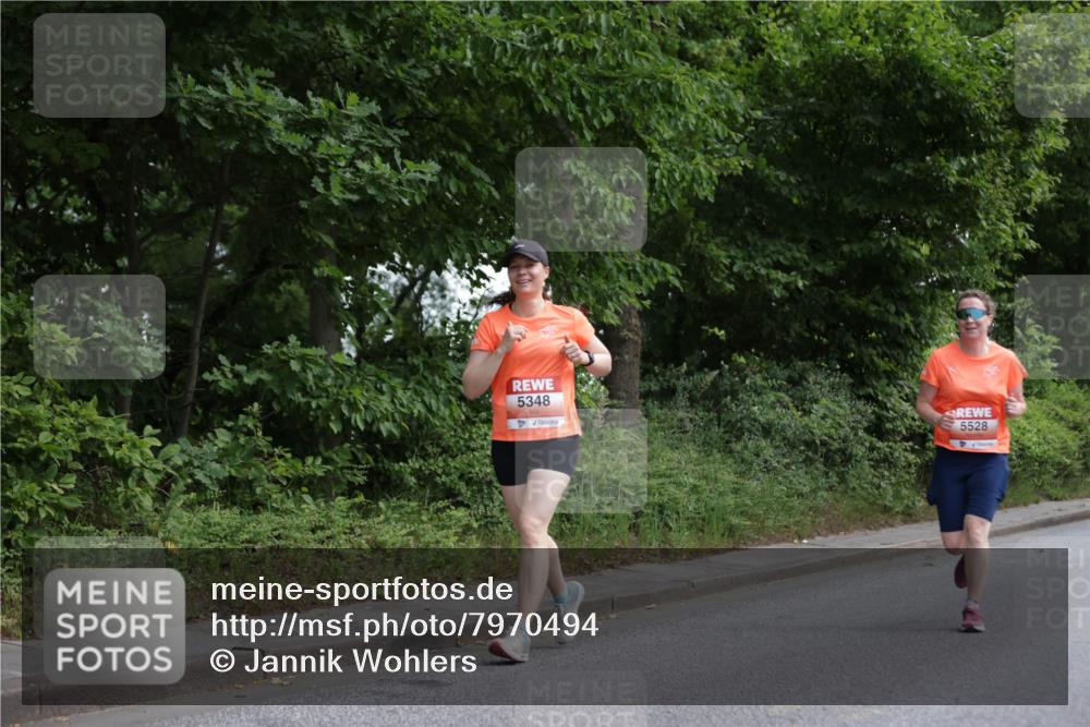 15.06.2025 - REWE Women's Run Jannik Wohlers http://msf.ph/oto/7970494 15.06.2025 10:05:33 Laufen 5348, 5528 meine-sportfotos.de