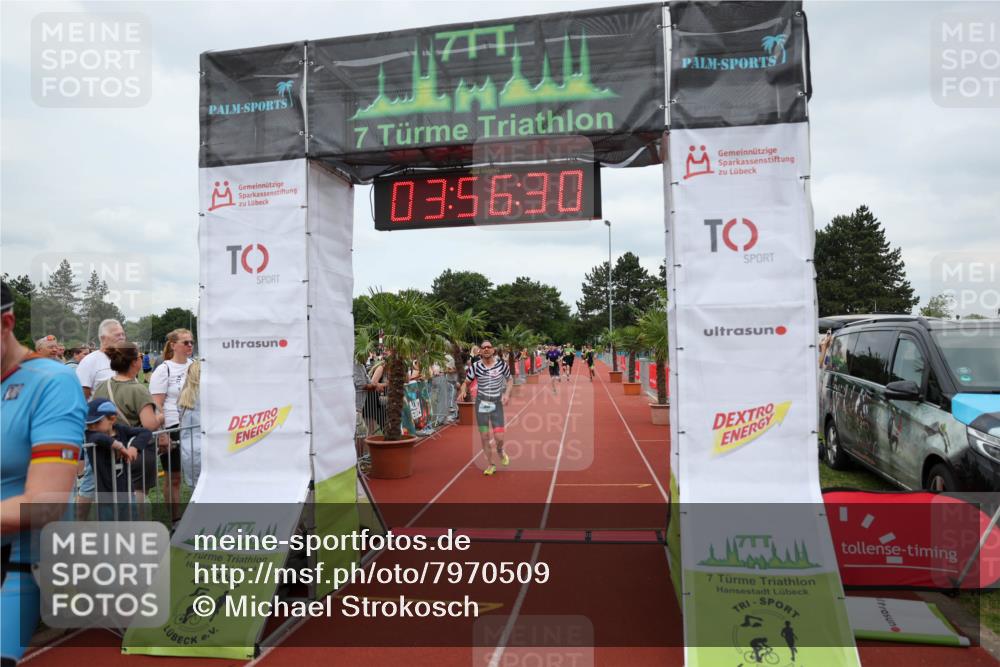 15.06.2025 - 7 Türme Triathlon Michael Strokosch http://msf.ph/oto/7970509 15.06.2025 13:56:30 Ziel 410, 741, 904, 1025 meine-sportfotos.de
