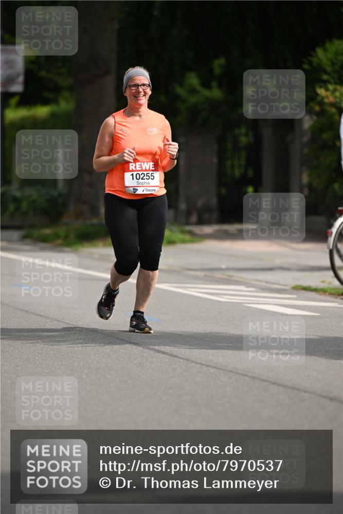 15.06.2025 - REWE Women's Run Dr. Thomas Lammeyer http://msf.ph/oto/7970537 15.06.2025 09:59:38 Laufen 10255 meine-sportfotos.de
