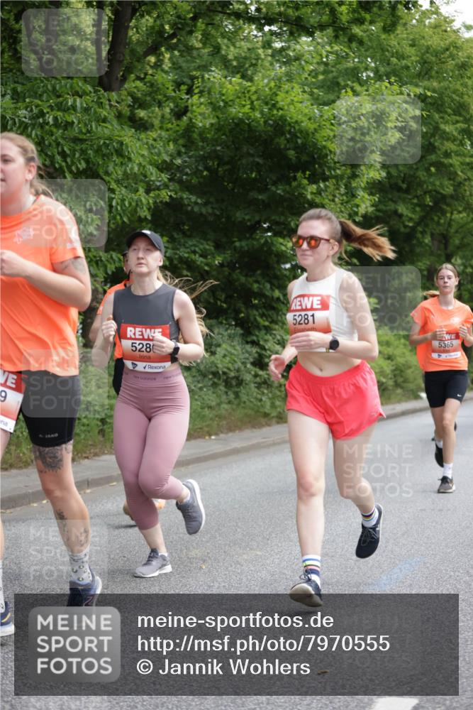 15.06.2025 - REWE Women's Run Jannik Wohlers http://msf.ph/oto/7970555 15.06.2025 10:05:39 Laufen 9, 528, 5281 meine-sportfotos.de