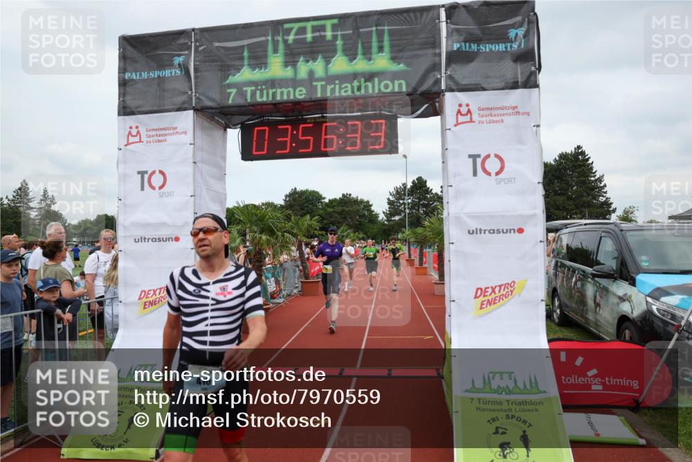 15.06.2025 - 7 Türme Triathlon Michael Strokosch http://msf.ph/oto/7970559 15.06.2025 13:56:33 Ziel 410, 741, 896, 904, 1025 meine-sportfotos.de