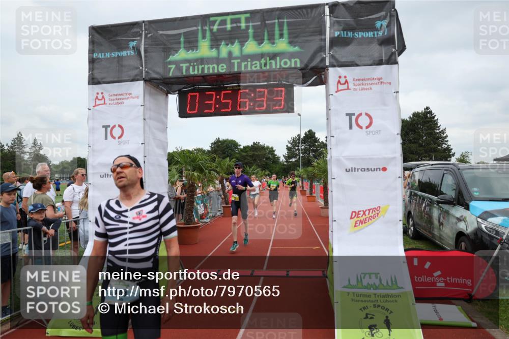 15.06.2025 - 7 Türme Triathlon Michael Strokosch http://msf.ph/oto/7970565 15.06.2025 13:56:33 Ziel 410, 741, 896, 904, 1025 meine-sportfotos.de