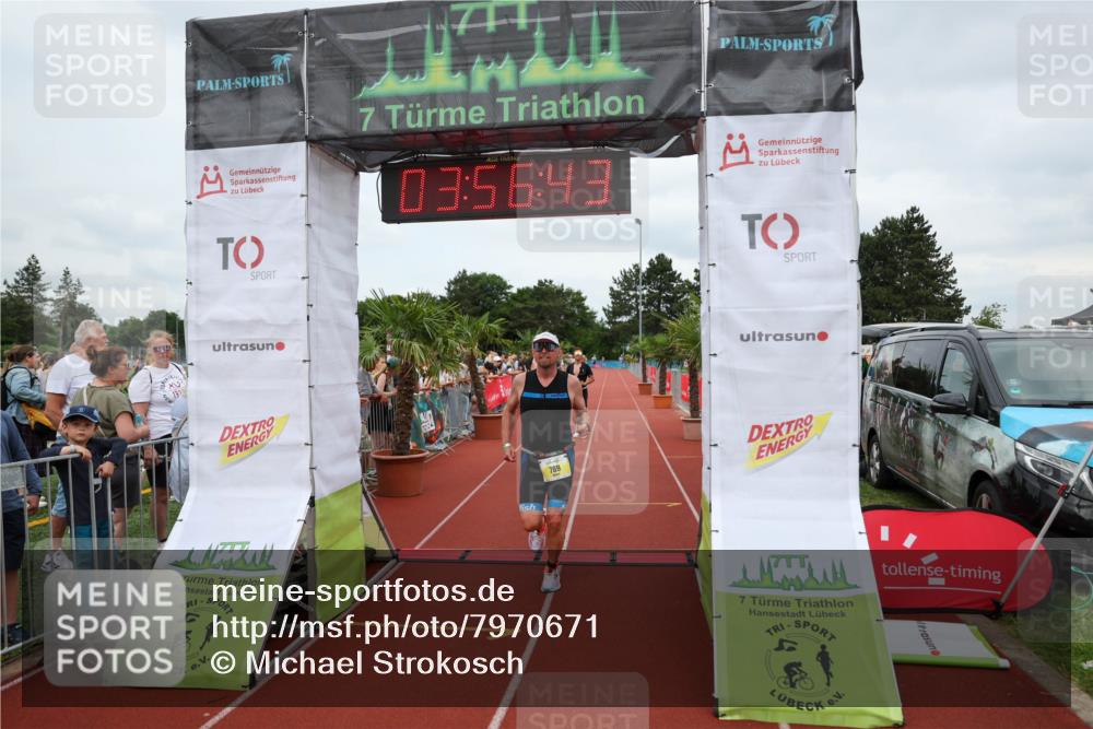 15.06.2025 - 7 Türme Triathlon Michael Strokosch http://msf.ph/oto/7970671 15.06.2025 13:56:43 Ziel 658, 769, 896, 996, 1029 meine-sportfotos.de