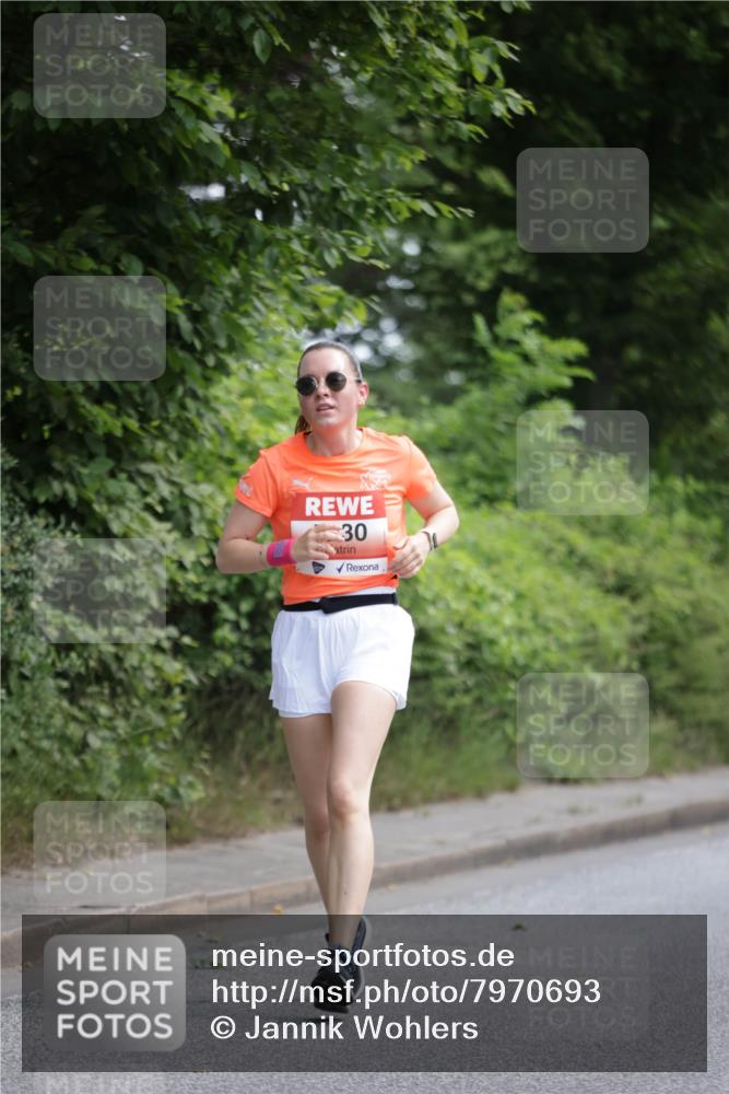 15.06.2025 - REWE Women's Run Jannik Wohlers http://msf.ph/oto/7970693 15.06.2025 10:05:49 Laufen 30 meine-sportfotos.de