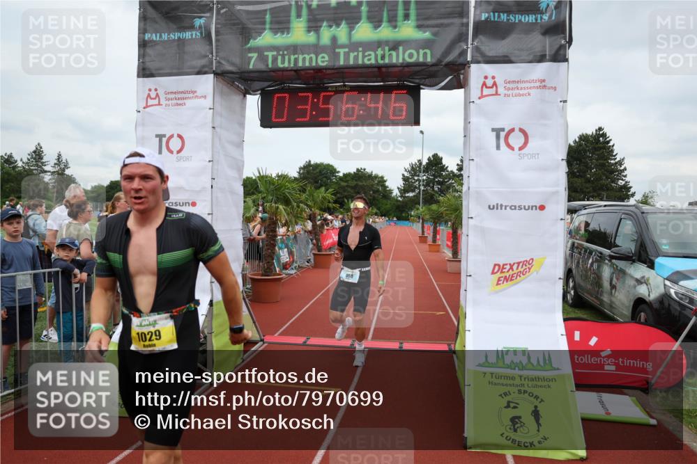 15.06.2025 - 7 Türme Triathlon Michael Strokosch http://msf.ph/oto/7970699 15.06.2025 13:56:45 Ziel 658, 769, 896, 996, 1029 meine-sportfotos.de