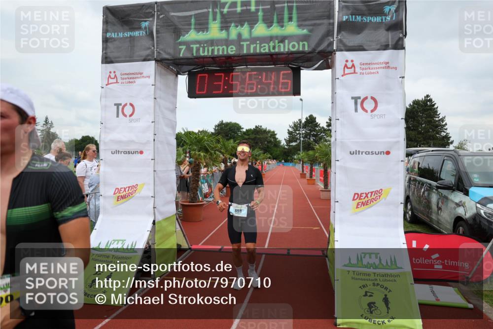 15.06.2025 - 7 Türme Triathlon Michael Strokosch http://msf.ph/oto/7970710 15.06.2025 13:56:46 Ziel 658, 769, 996, 1029 meine-sportfotos.de